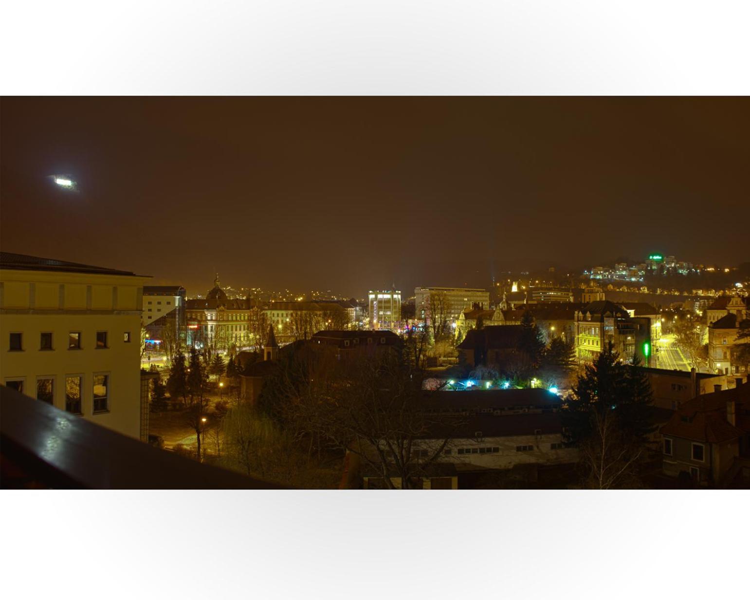 Apart Hotel Vlad Tepes Brasov Exterior photo
